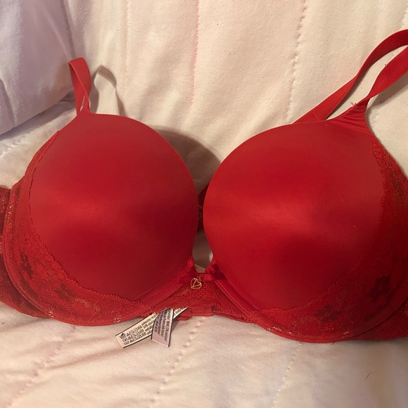 Victoria's Secret 38C Bra Red Push Up - Picture 1 of 3